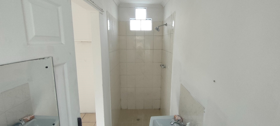 To Let 1 Bedroom Property for Rent in Ottery Western Cape